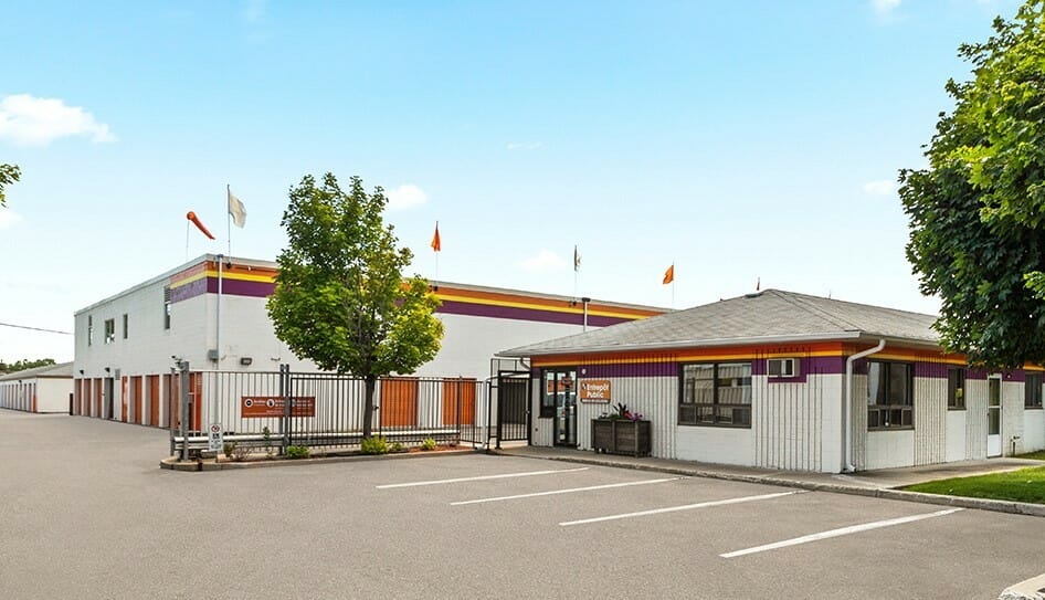 Public Storage Gatineau - Rue d'Edmonton - Front entrance