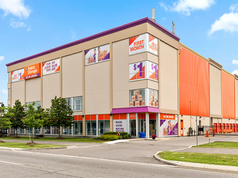 Public Storage Mississauga - Winston Churchill Blvd - Street view